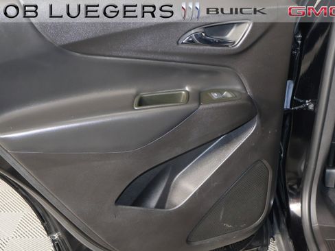 Certified 2024 Chevrolet Equinox LT FWD image 11