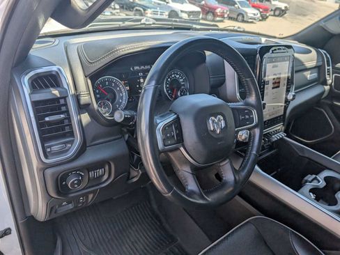 Used 2023 RAM 1500 Laramie AWD/4WD image 12