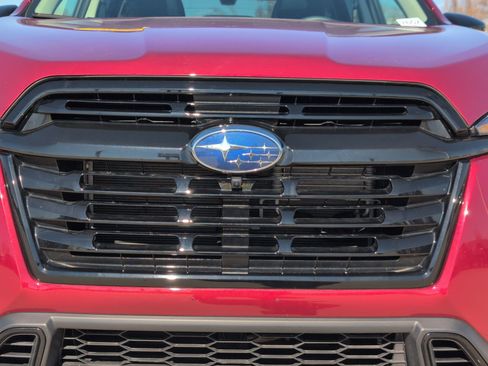 Used 2025 Subaru Ascent Bronze Edition image 10