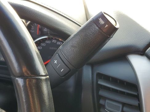 Used 2015 GMC Yukon SLT image 16