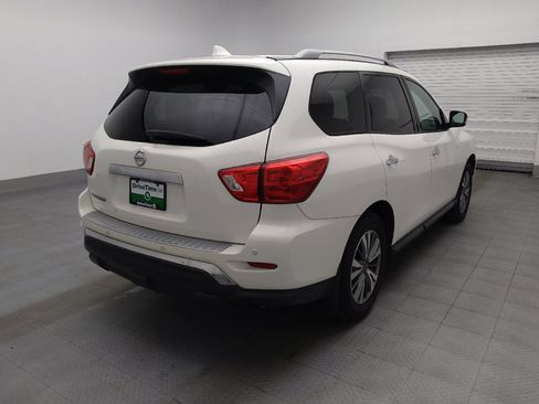 Used 2020 Nissan Pathfinder S FWD image 9