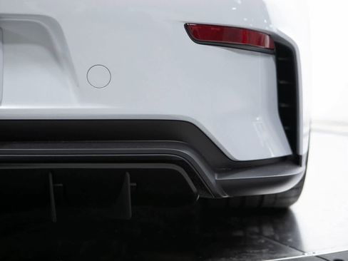 New 2026 Porsche 911 GT3 image 32