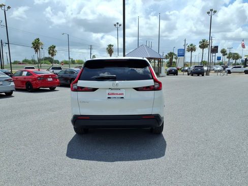 Used 2026 Honda CR-V EX image 7