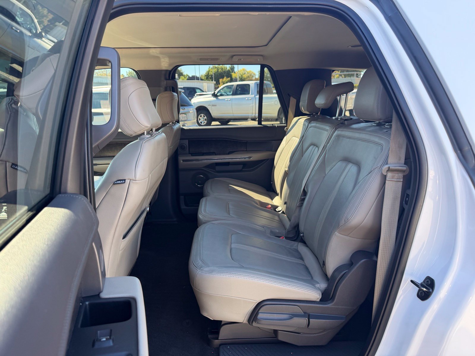 Used 2019 Ford Expedition Max Limited w/ Equipment Group 302A AWD/4WD image 12