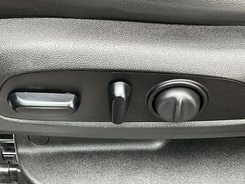 Used 2020 GMC Acadia Denali w/ LPO, Floor Liner Package image 29