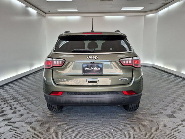 Used 2020 Jeep Compass Latitude AWD/4WD image 7