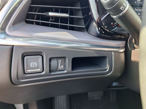 Used 2021 Cadillac XT5 Luxury image 19