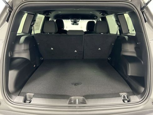 New 2026 Jeep Cherokee Laredo AWD/4WD image 18
