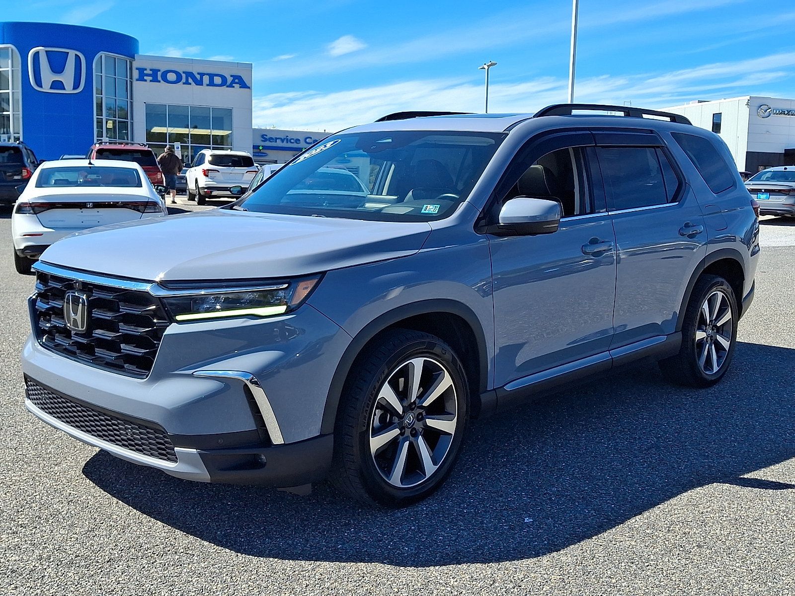 Used 2023 Honda Pilot Elite image 4