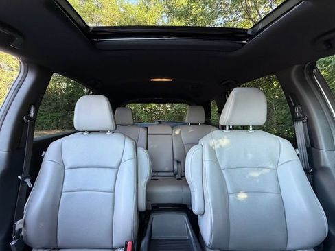 Used 2022 Honda Passport EX-L image 25