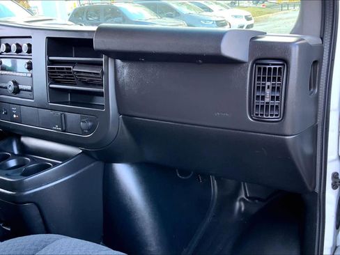 Used 2021 Chevrolet Express 2500 w/ Driver Convenience Package image 13