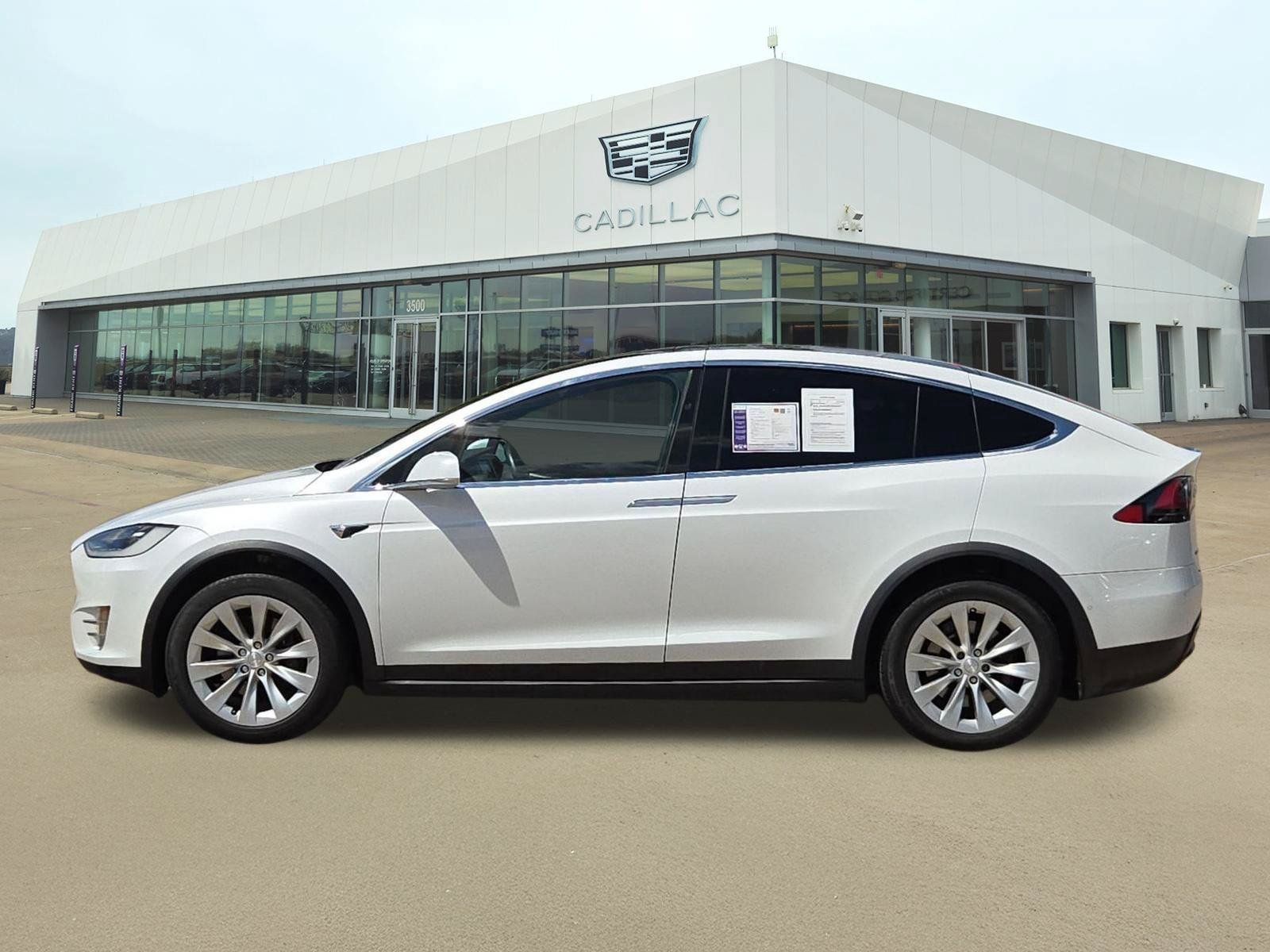 Used 2017 Tesla Model X 75D AWD/4WD image 6