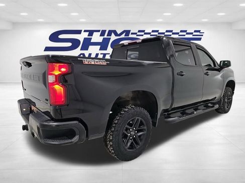 Used 2023 Chevrolet Silverado 1500 LT Trail Boss w/ Convenience Package II image 4