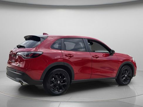Used 2025 Honda HR-V Sport image 7
