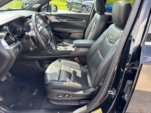 Certified 2023 Cadillac XT6 Premium Luxury AWD/4WD image 27