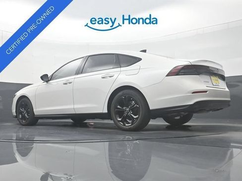 Certified 2025 Honda Accord SE image 31