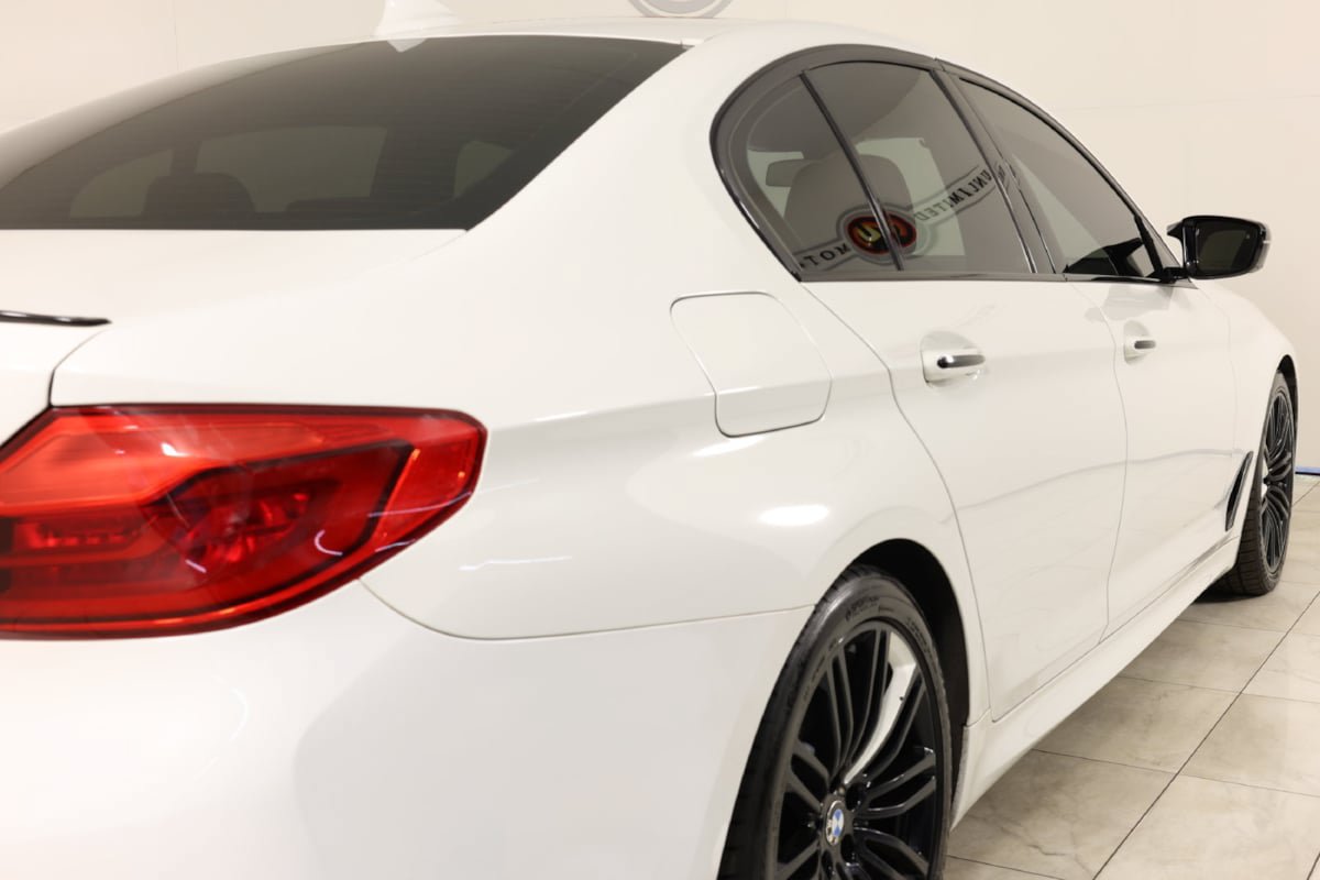 Used 2018 BMW M550i xDrive AWD/4WD image 44