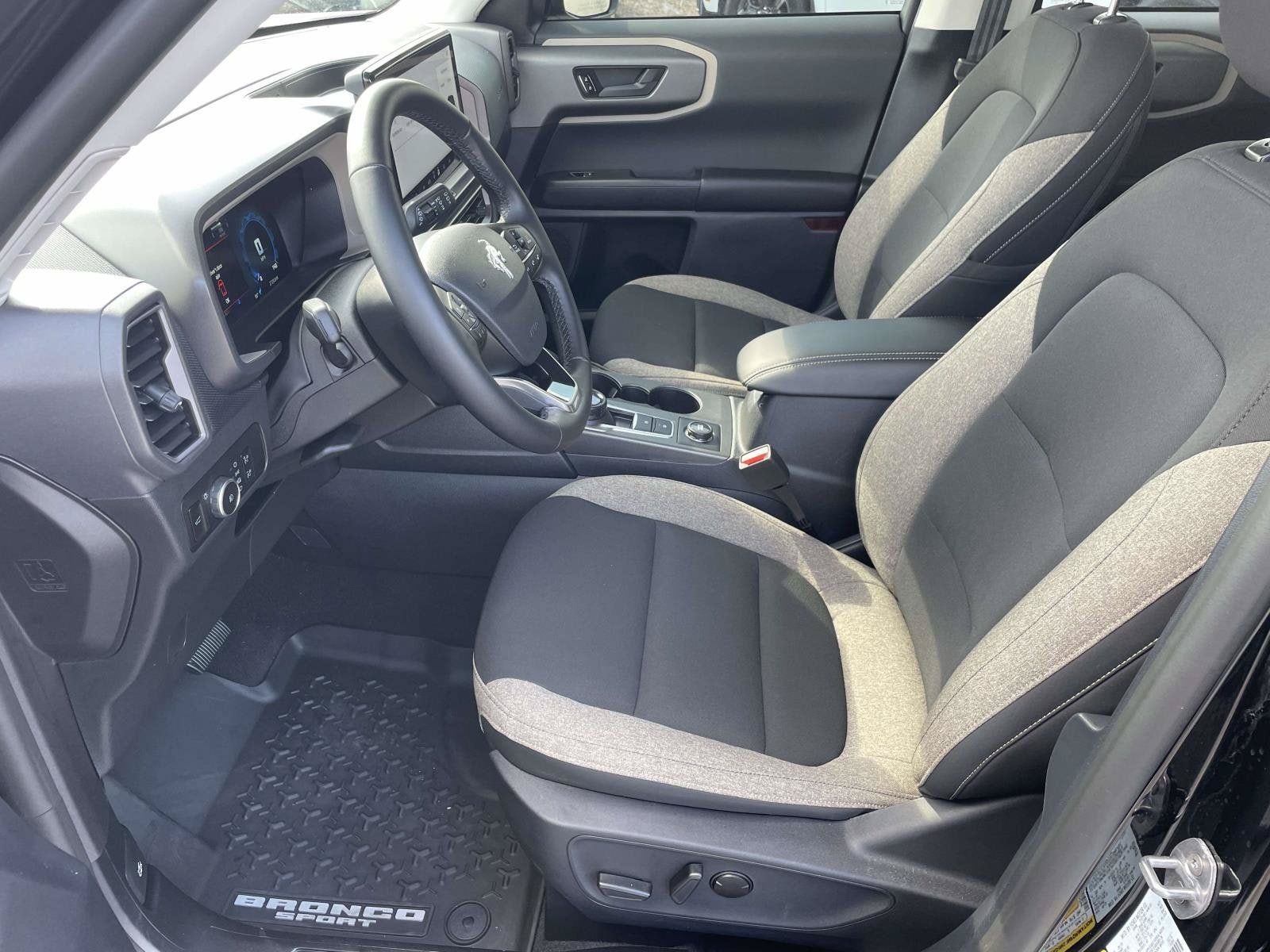 Used 2025 Ford Bronco Sport Big Bend AWD/4WD image 18