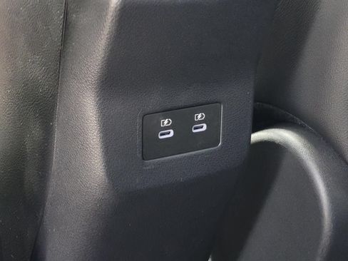 New 2026 Nissan Kicks SR FWD image 15