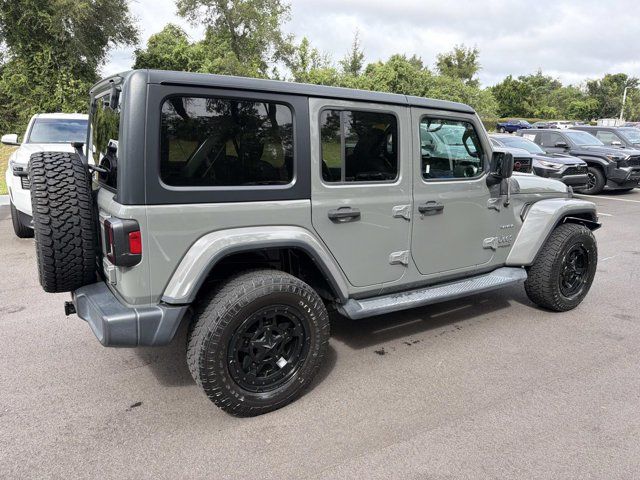 Used 2018 Jeep Wrangler Unlimited Sahara AWD/4WD image 2