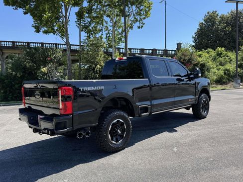 Certified 2026 Ford F250 Lariat w/ Tremor Off-Road Package AWD/4WD image 4