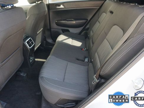 Used 2021 Kia Sportage LX image 21