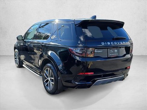 Used 2025 Land Rover Discovery Sport S image 7