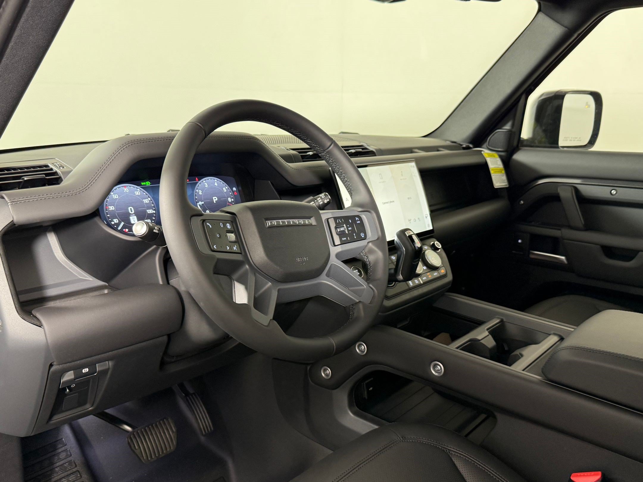 New 2026 Land Rover Defender 110 S AWD/4WD image 4