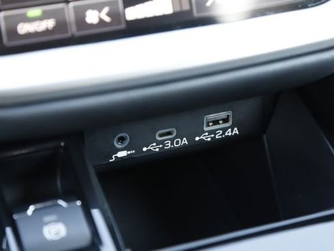 Certified 2025 Subaru Outback Premium w/ Popular Package #1A image 30