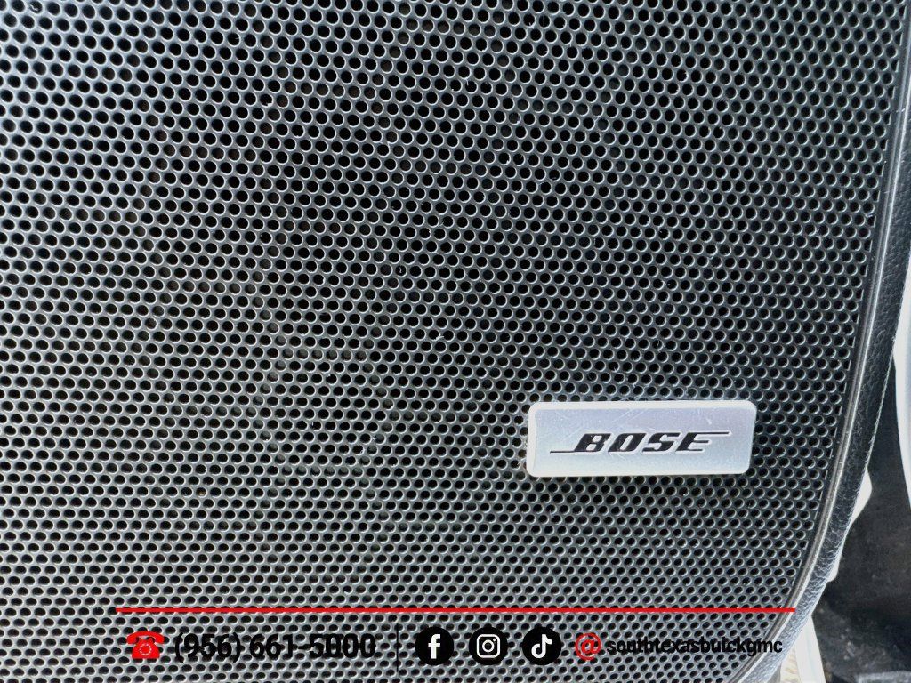 Used 2021 Buick Enclave Essence w/ Sport Touring Edition FWD image 11