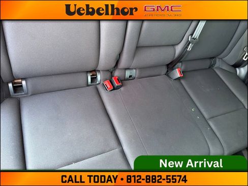 Used 2023 Nissan Rogue S AWD/4WD image 6