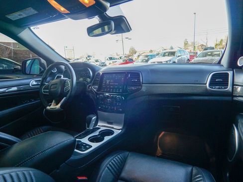 Used 2021 Jeep Grand Cherokee Trackhawk image 15