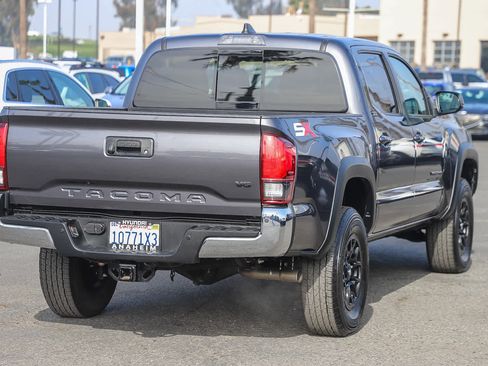 Used 2023 Toyota Tacoma SR5 image 6