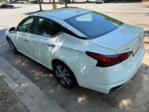Used 2020 Nissan Altima 2.5 S FWD image 7