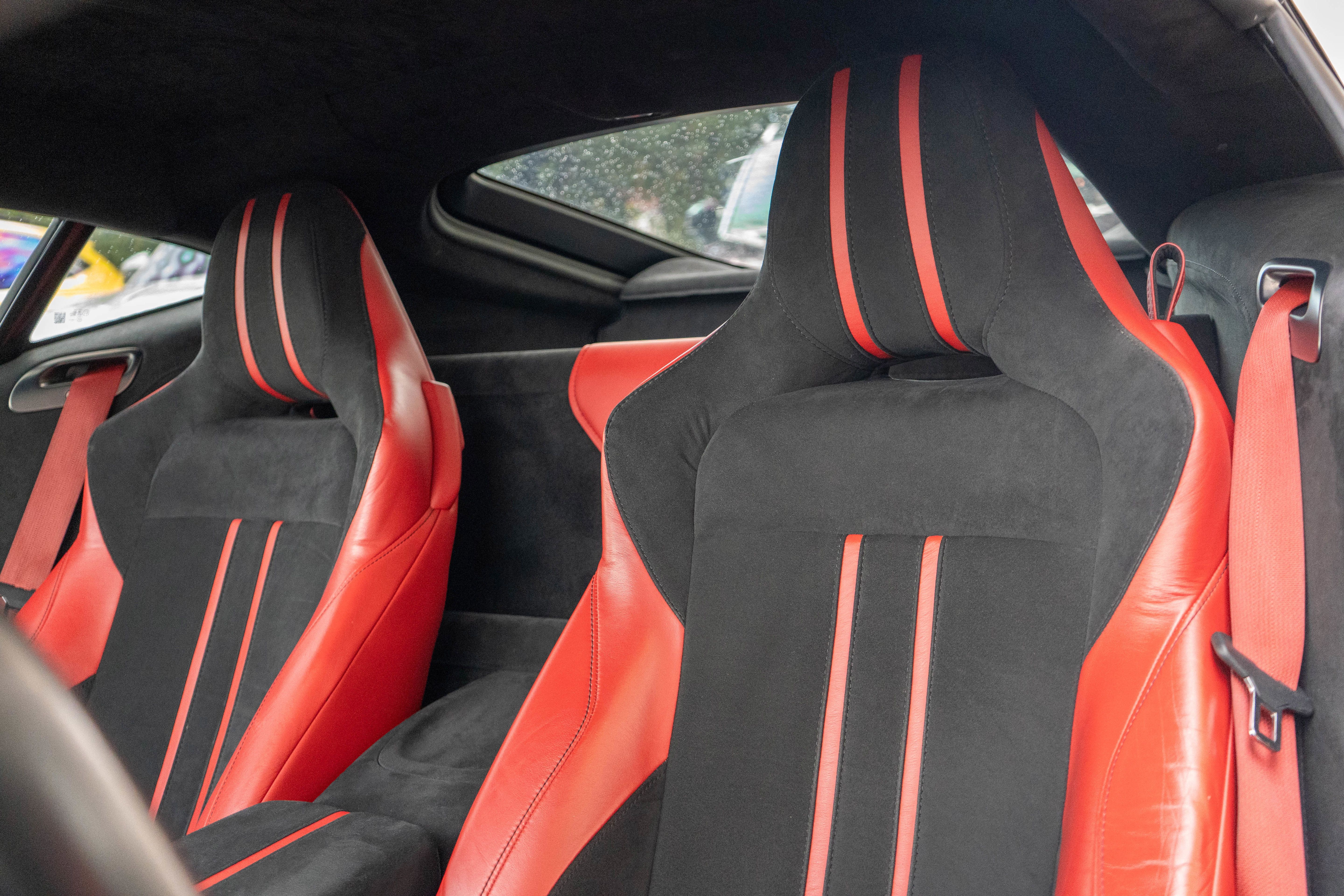 Used 2020 Aston Martin V8 Vantage Coupe RWD image 5