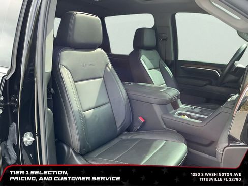 Used 2024 GMC Sierra 2500 Denali w/ Denali Reserve Package AWD/4WD image 16