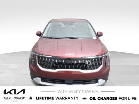 New 2026 Kia Carnival FWD image 2