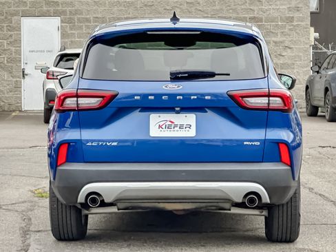 Used 2023 Ford Escape Active image 5