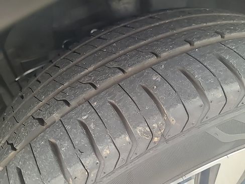 Used 2023 Nissan Rogue SL w/ SL Premium Package image 30