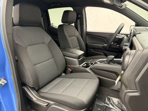 Used 2026 Chevrolet Colorado Trail Boss AWD/4WD image 33