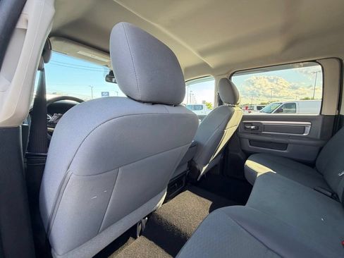 Used 2016 RAM 2500 SLT AWD/4WD image 25