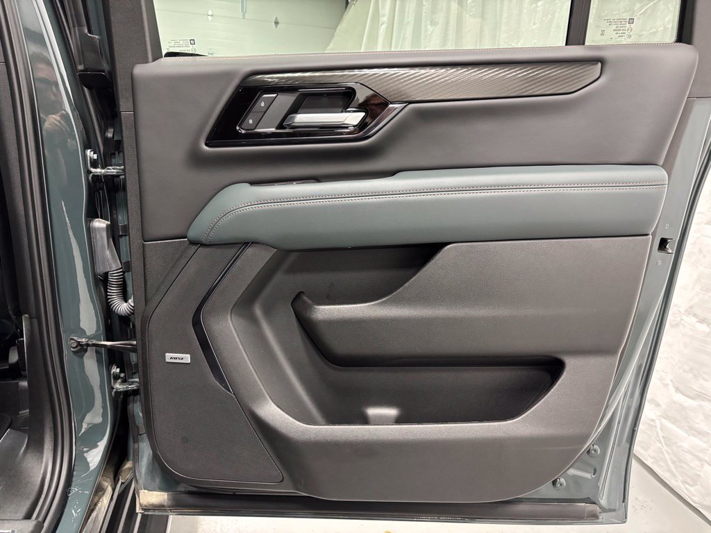 Used 2026 GMC Yukon XL AT4 AWD/4WD image 51