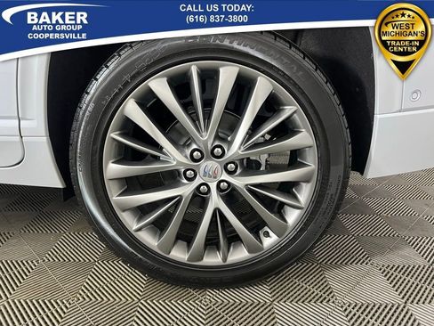 New 2026 Buick Enclave Avenir w/ Super Cruise Package image 32
