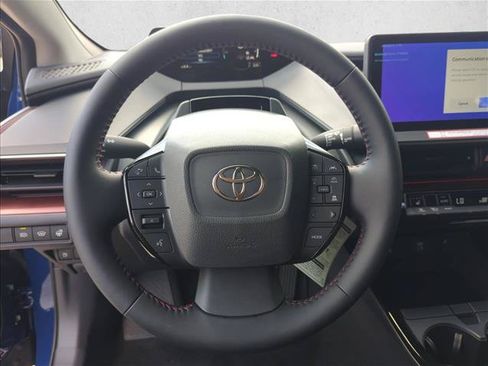 New 2026 Toyota Prius Plug-In Hybrid FWD image 11