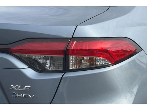 Used 2026 Toyota Corolla XLE FWD image 29