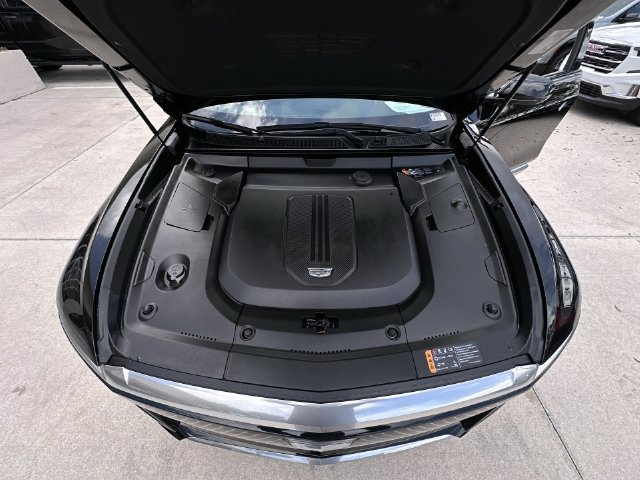 Used 2024 Cadillac Lyriq Tech w/ Driver Assist Package AWD/4WD image 33