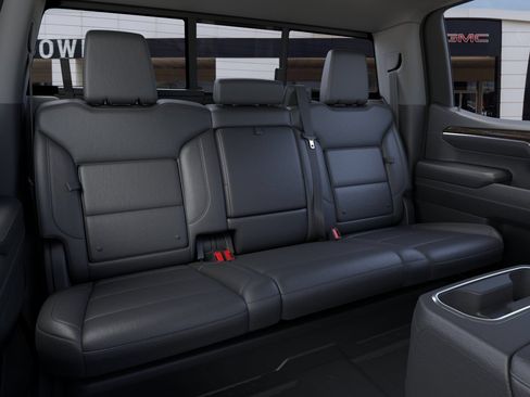 New 2026 GMC Sierra 1500 SLT RWD image 17