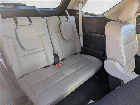 Used 2020 Ford Explorer XLT w/ Equipment Group 202A image 20