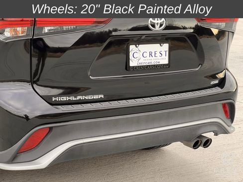 Used 2024 Toyota Highlander XSE image 6