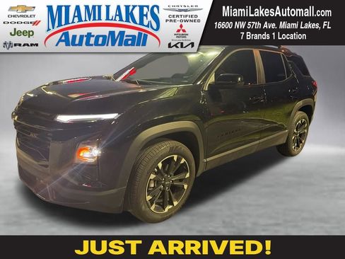 Used 2025 Chevrolet Equinox RS FWD image 1